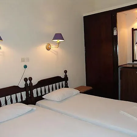 Meltemi Hotel 2*