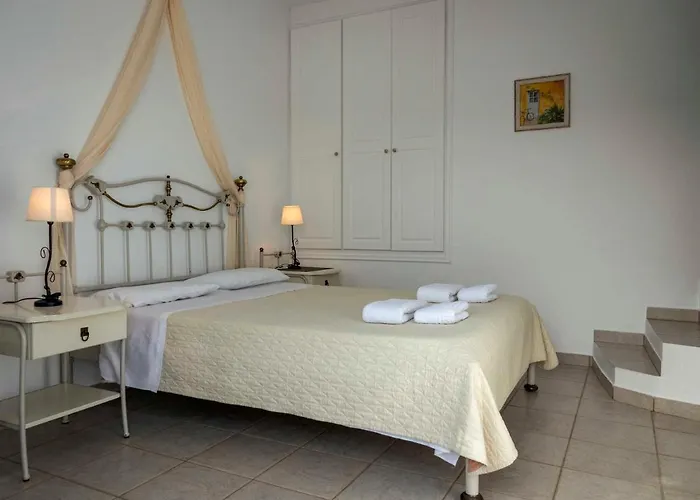 Meltemi 2* Folégandros