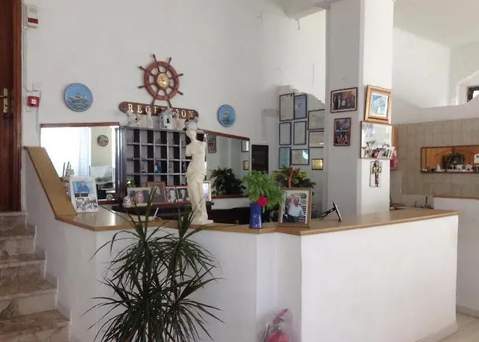 Szálloda Meltemi 2*