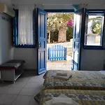 Meltemi 2* Folégandros