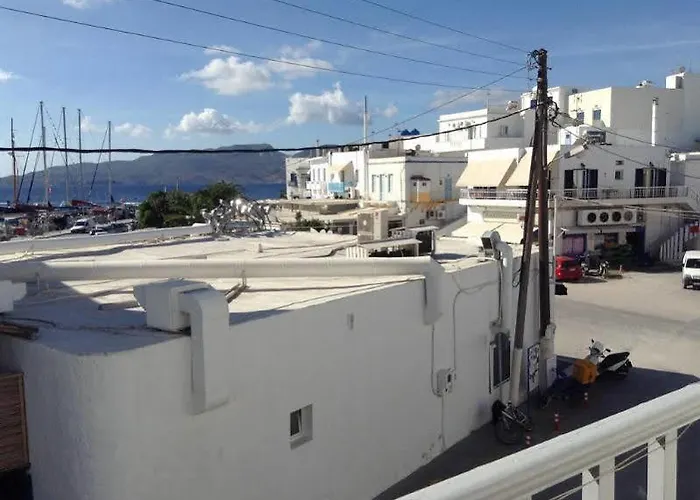 Meltemi Φολέγανδρος